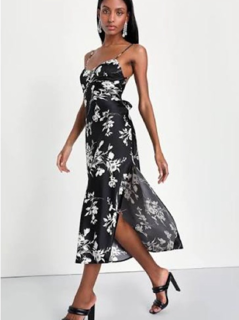 Lulu's Black and White Floral Tie-Back Midi Dress